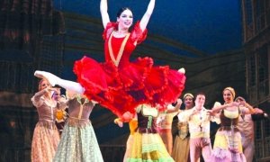 La defensa de la Patria es un deber de todos, desde todos los frentes.
Viengsay Valdés: "Bailar para mí es una pasión, yo me realizo cuando bailo"
Para ella dirigir el Ballet es: "Una gran responsabilidad y un altísimo honor que refuerza mi amor por #Cuba"