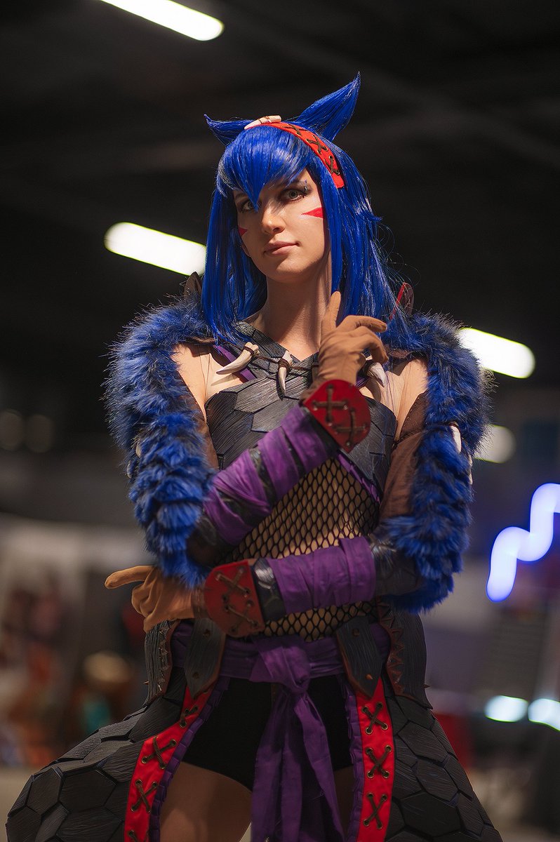 shellesst's tweet image. Nargakuga armor 💙 
Thanks @justmoolti for amazing photos
#MonsterHunterRise #MonsterHunter  #nargakuga