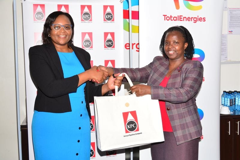 kenyapipeline's tweet photo. @kenyapipeline awarded @TotalEnergiesKE as the second highest global throughputter in FY 2023/24.  KPC Management was represented by GM POM Eng. Derek Okova, while MD Total Energies,was represented by Finance Director Lawrencia Gichatha. @icx_kenya #aboveandbeyond2024 #CSW2024 https://t.co/oXKXt38PaE