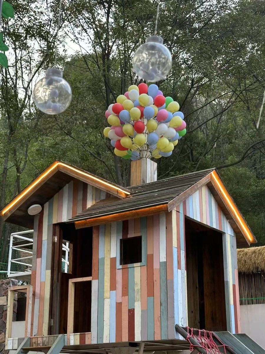 izzibag's tweet image. 📍邂逅在……
         秋天