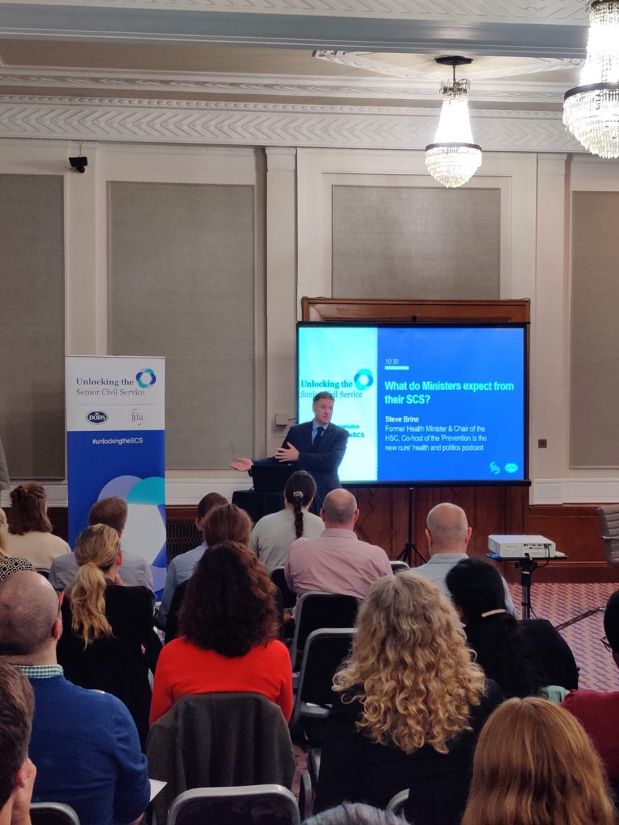 Up now we have Steve Brine delivering a fantastic session looking at What do ministers expect from their SCS? Lots of useful tips are being shared in this session. #UnlockingtheSCS