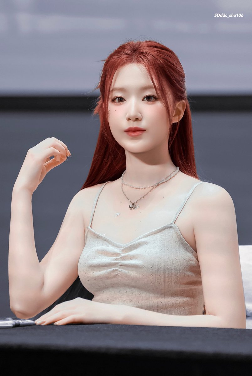 SDddc_shu106's tweet image. 241007 KMONSTAR
bossbaby shu๐ฝ๐คฒ๐ป
#์ํ #่่ฏ #SHUHUA
#์์ด๋ค #์ฌ์์์ด๋ค #GIDLE
