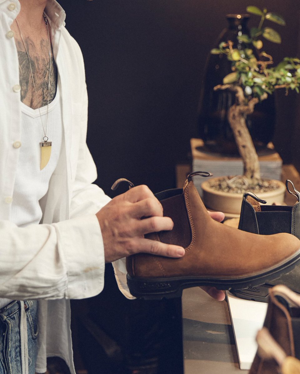We’re back with our annual ‘Blundstone Care Day’! On Saturday, 12th October, you’ll be able to visit Mitch and his team to get your Blundstones conditioned and ready for the upcoming winter season.

Saturday, 12th October
10 am – 5 pm
Hazenstraat 67, Amsterdam