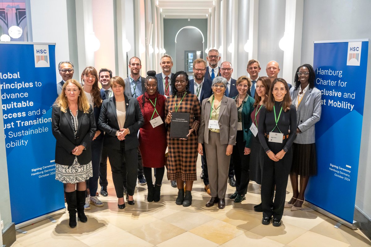 giz_gmbh's tweet photo. Together with 20 organisations, we signed the #HamburgCharter for Inclusive and #JustMobility yesterday.
In Lagos, we show how mobility can be designed in a fair and climate-friendly way: https://t.co/j9lWCabNTm
@BMZ_Bund @TUMInitiative Photos: (c) #HSC24 https://t.co/51h2Tdx8Dm
