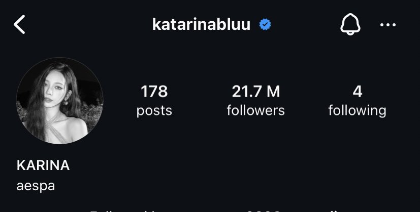 krn70000's tweet photo. surpassed her own group followers, debut higher than her group on chart…she’s BIGGER THAN AESPA!!

KARINA UP OUT NOW
#KARINA_UP https://t.co/qcG981tcKh
