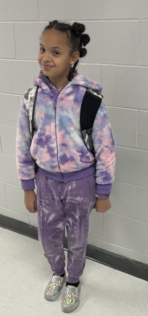 Spirit week is lots of fun at Bunche! Tuesday - Mismatch Day" l