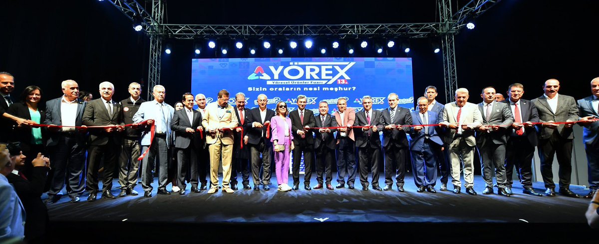 hosmanyildirim's tweet photo. Yöresel Ürünler ve Coğrafi işaretli ürünlerin vitrini olan “Yöresel Ürünler Fuarı” #yorex Antalya’da başladı. https://t.co/aBBcYUnCOw