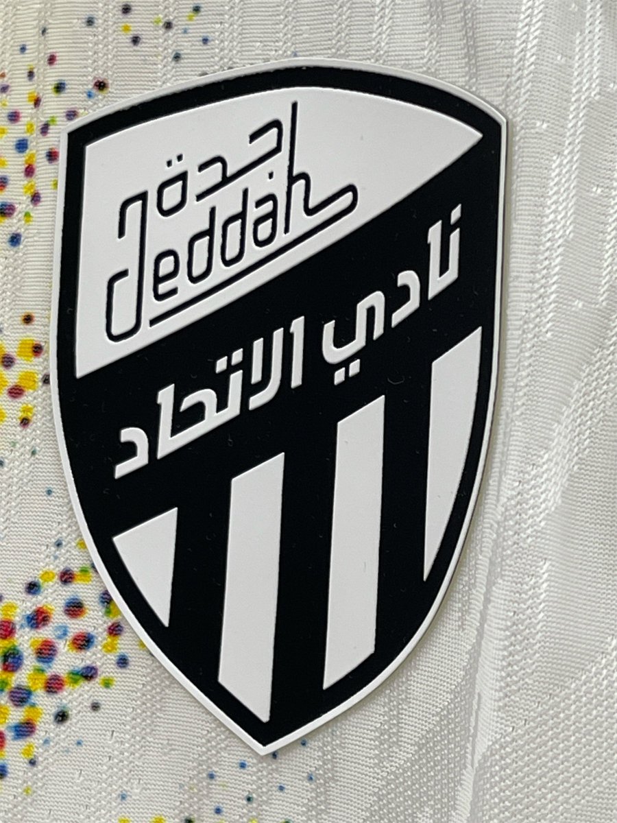 اونسايد tweet media