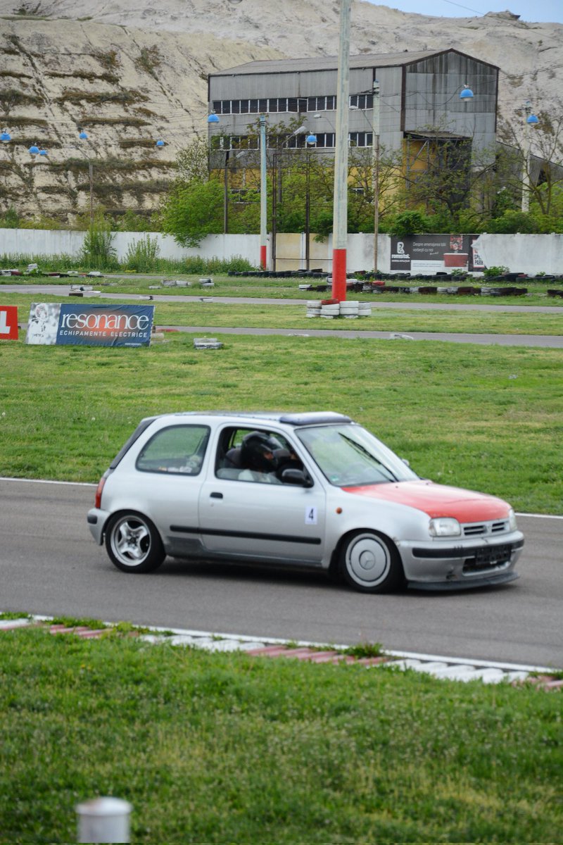 NilesToonyCars's tweet photo. @EJ_AutoArt Yes, have fun, don't be afraid to chuck the car into tight corners, get there on a full tank https://t.co/rxQLtetfgN