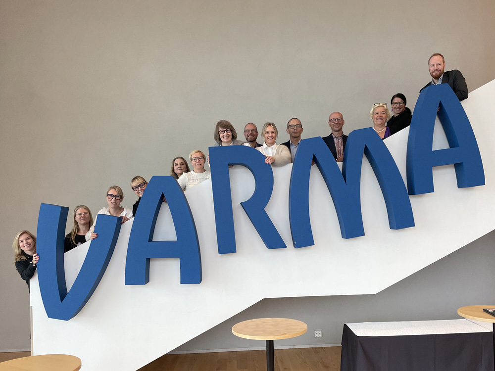 Varma haastaa työeläkealan toimijat mukaan yritysmaratonviestiin asettamalla 16.5.2025 järjestettävään tapahtumaan kolme joukkuetta! 🏃‍♂️🏃‍♀️<a href="/Yritysmaraton/">Edenred Yritysmaratonviesti</a> PING <a href="/ilmarinen_tweet/">Ilmarinen</a> <a href="/EloTyoelake/">Työeläkeyhtiö Elo</a> <a href="/veritas_fi/">Veritas Eläkevakuutus</a> <a href="/keva_fi/">Keva</a> <a href="/MEK_SPK/">MEK_SPK</a> <a href="/Melaviestinta/">Mela</a> <a href="/ETKinfo/">Eläketurvakeskus</a> <a href="/Tela_ry/">Tela ry</a> #ilollajaintohimolla