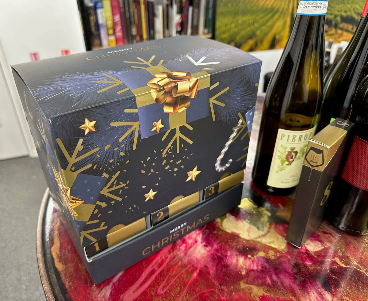 Fogg has plotted a route around the whole wine world for his advent challenge! 

Join us as on a tasting exploration as we go everywhere from Burgundy to Bekaa; Nashik to Ningxia!

Can we make it around the wine world in just 24 days?

onlinewinetasting.club/products/luxur…