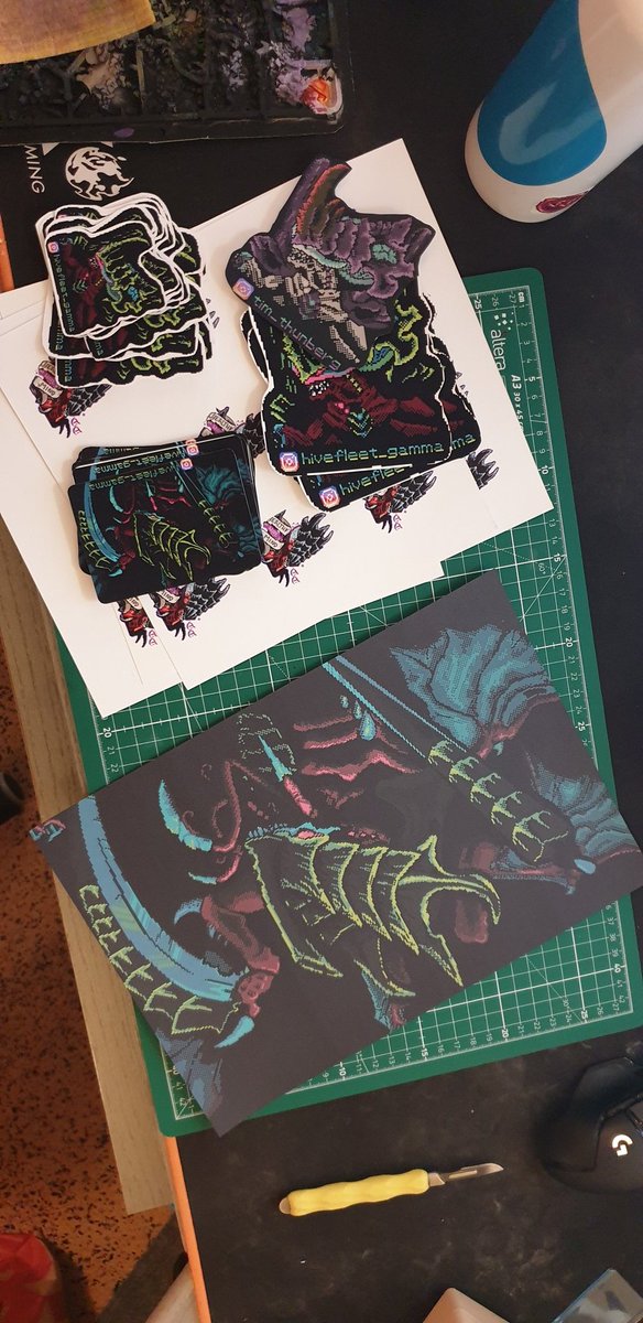 TimThunberg's tweet photo. Hej #PortfolioDay ! I'm a pixel artist and miniature painter from 🇸🇪

I take commissions for logos, pfp and stickers. 
Ha det bra ! 🧃 https://t.co/loe1ukYyq7