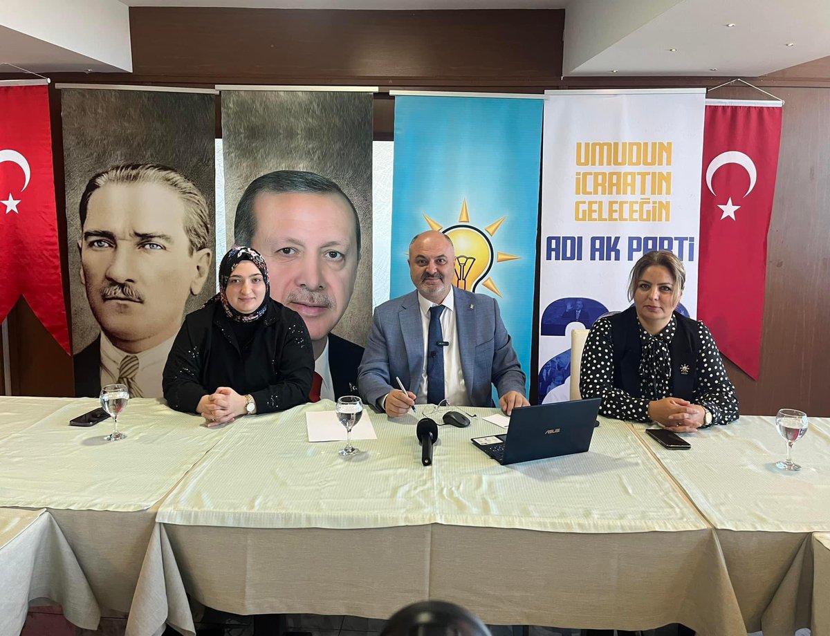BerrinAydn's tweet photo. İl Başkanımız Mete Bahadır Yılmaz başkanlığında basın mensuplarımızla biraraya geldik. https://t.co/slqPpzEY16
