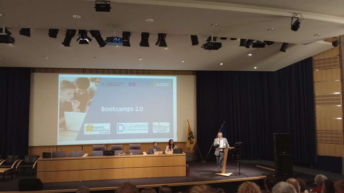 60 scholen met potentieel 7000 lkr namen gisteren deel aan de  kick-off vh #Digisprong professionaliseringstraject #ICTbootcamps 2.0 met steun van #KenniscentrumDigisprong. 
Partners zijn @DlearningInge <a href="/dj4am/">Hans De Four - Bsky: @hansdefour.be</a> <a href="/Impactcoo/">Impact Connecting</a> en <a href="/Schoolmakers/">Schoolmakers</a>