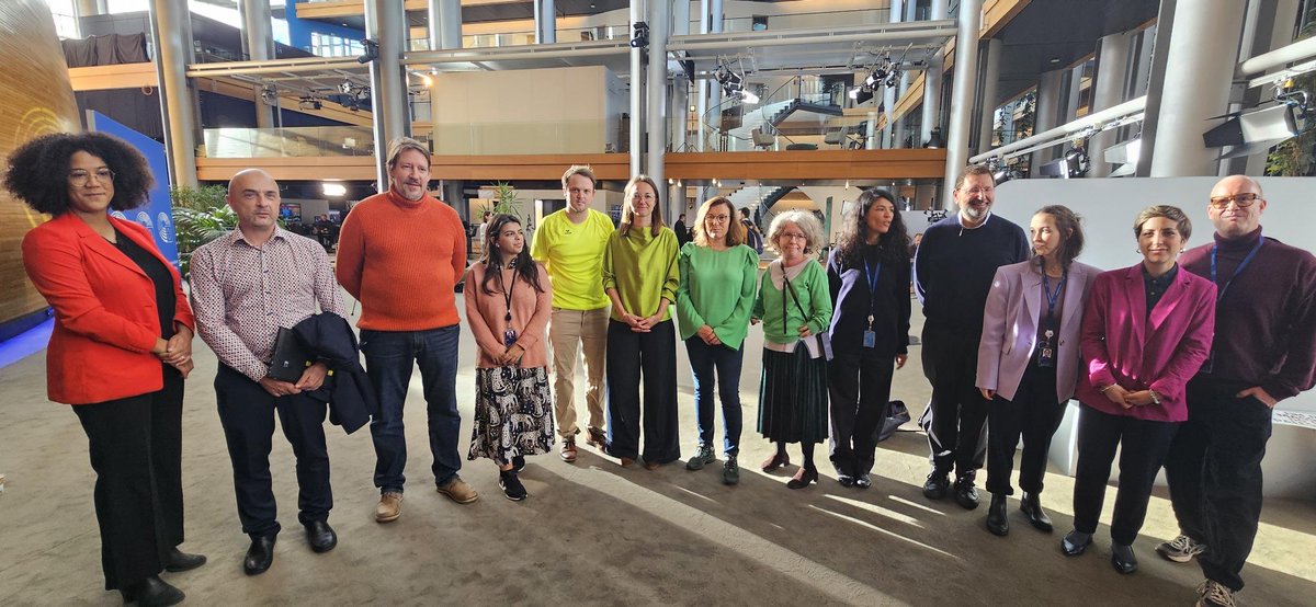 Autocrats like #Orban oppress their own citizens. We stand in solidarity with the LGBTQI community and the civil society in Hungary. We will continue to fight for the fundamental rights of every single person and to restore the rule of law in Hungary 🌈#DemocratsAgainstAutocrats