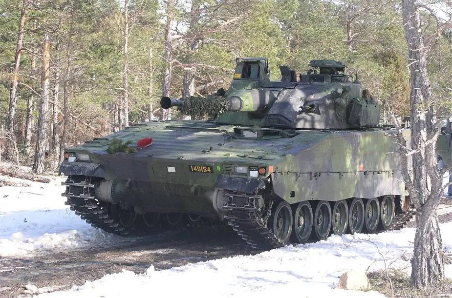 front_ukrainian's tweet photo. ⚡️In your opinion, which IFV/AFV transferred to 🇺🇦Ukraine performed best at the front?

▪️🇺🇸 IFV/Bradley M2A2
▪️🇩🇪 IFV/Marder 1A3
▪️🇸🇪 IFV/CV9040C
▪️🇺🇸 AFV/Stryker
▪️🇵🇱 AFV/KTO Rosomak
▪️🇫🇷 AFV/AMX-10 RC https://t.co/KyXPnHNCfY