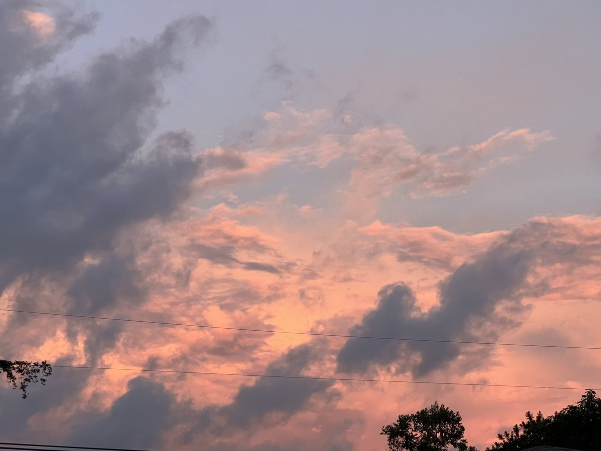 The #miami sky is pink this morning.
