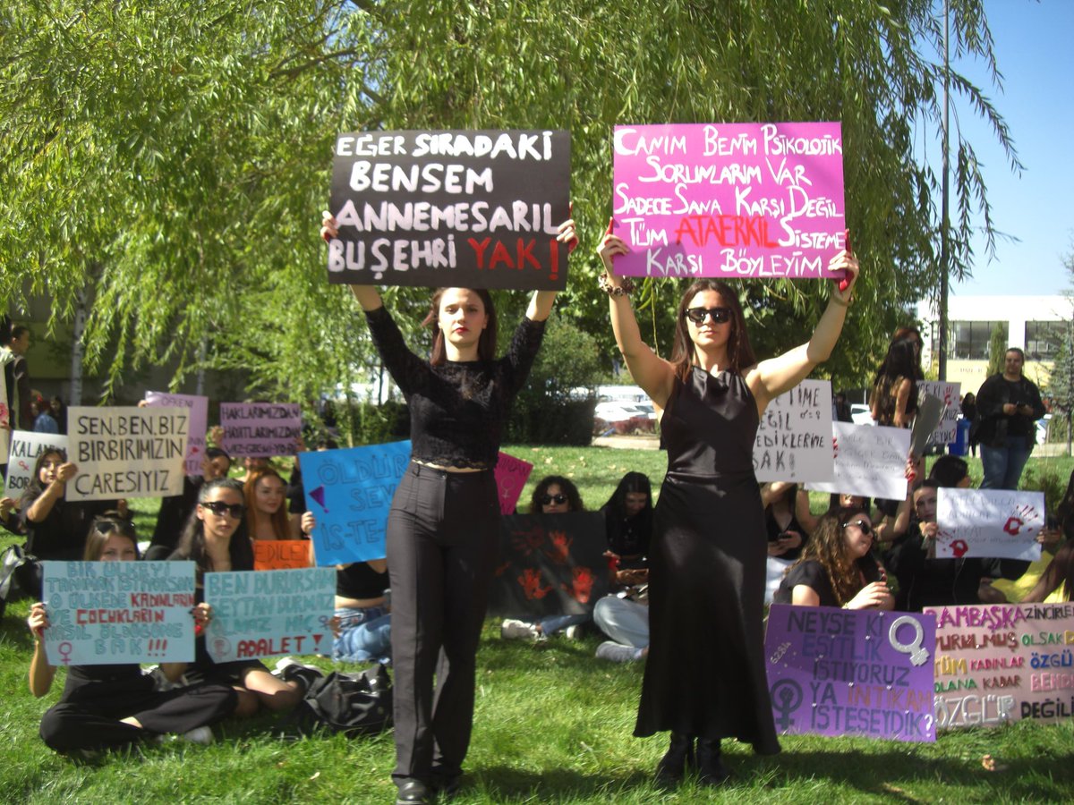 burrucc's tweet photo. #ilkbaluzuner #TurkhisWomenNeedHelp #Aysenurhalil https://t.co/kQ56dI5yQs