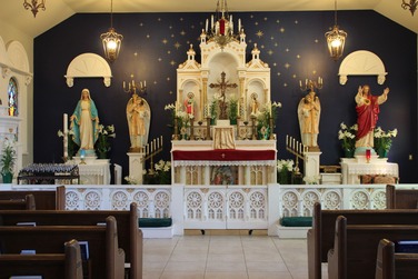 EricRSammons's tweet photo. Please pray for my former parish, Christ the King Catholic Church in Sarasota, Florida, which is a FSSP apostolate. It is a small church near the beach and is directly in the path of Hurricane Milton. https://t.co/EKAu9QIFwF