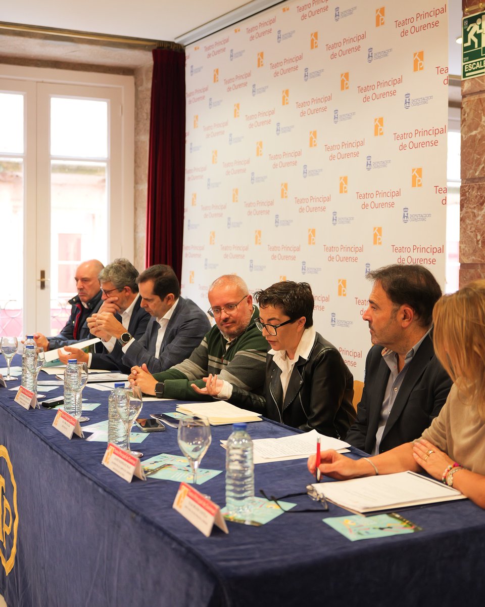 O Teatro Principal acolleu a rolda de prensa de presentación do XVII Festival Internacional de Teatro de Ourense (FITO), que terá lugar do 16 ao 27 de outubro.

As entradas están disponibles en Ataquilla.com, na web do Teatro e dúas horas antes do comezo das funcións.