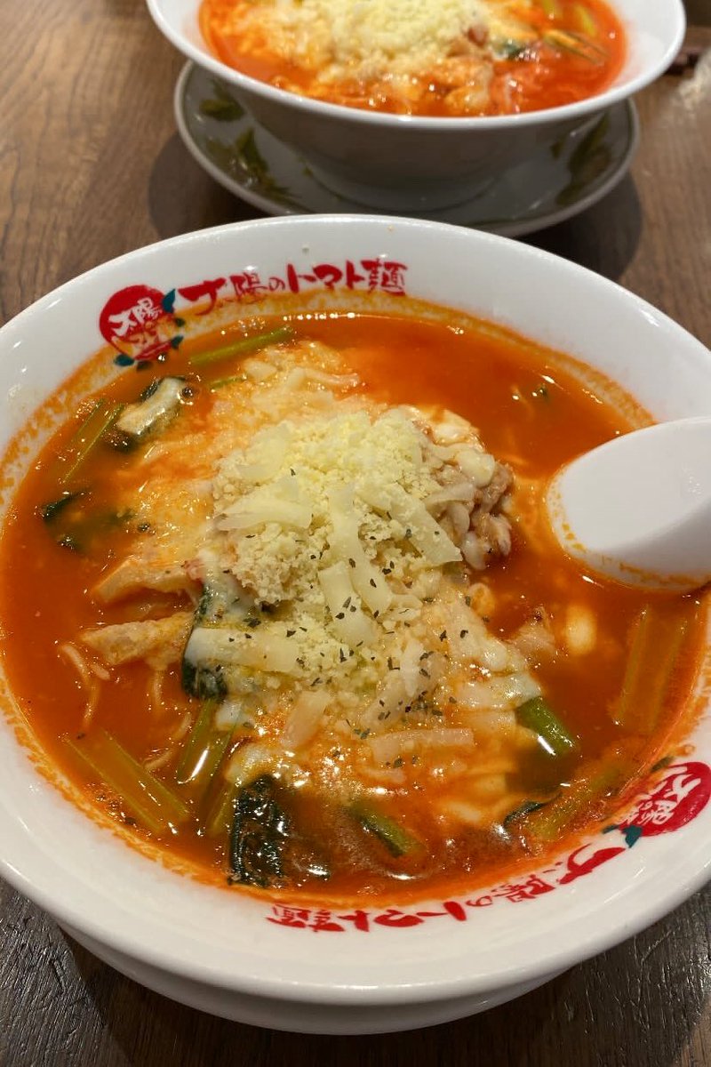 7NATADE's tweet image. 大好きな太陽のトマトラーメン🧀
明日10/10はトマトの日🍅で無料チケット貰えるらしいから早速食べてきたよー！🤤✨