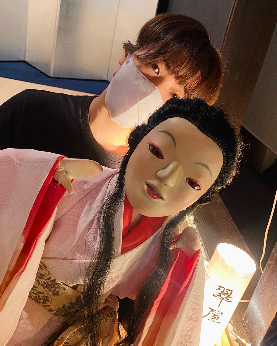 tsunahonosekai's tweet photo. 芸術の秋🌾
詳しくは本日の朝刊中日新聞にも掲載されております！ご覧下さい
なんと東京から大人気の浪曲師玉川奈々福さん、そして、落語家の立川小春志さんと楽しくこども寄席見て！開催致します⭐︎
わたくし常磐津綱鵬は新作の『しんとくまる』の後半部分を人形遣い古家暖華とおおくり致します。 https://t.co/EWCFJIuMRe