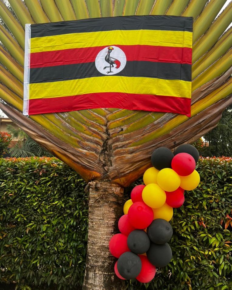 🇺🇬🇺🇬🇺🇬 @62Years 
Happy Independence Day