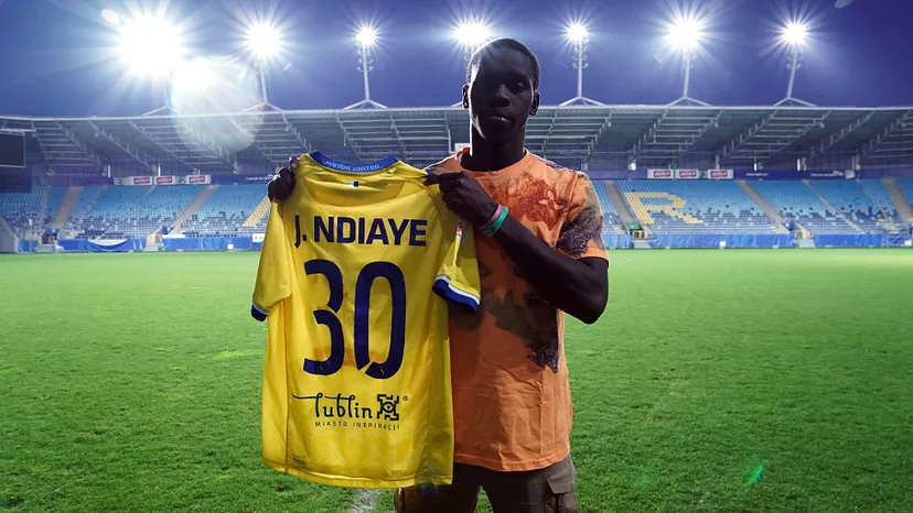TodoFutbolSCO's tweet photo. 🚨 Mbaye Ndiaye (20) Scout Report — @MotorLublin 🇸🇳⚽️
Check out the full breakdown of this talented right winger's strengths and areas to improve. With both attacking and defensive contributions, Ndiaye is a rising star to watch🌟
Read more👇 #ScoutingTalent #FootballAnalysis https://t.co/KEUlYNjtZY