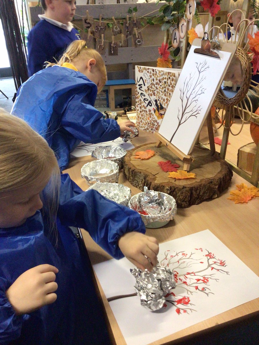 Canon_Reception's tweet photo. Look at our beautiful autumnal artwork ππ #ExploringAutumn @Cornerstonesedu #EYFS @CanonSharples @LT_Trust https://t.co/F1c4OmWFHj