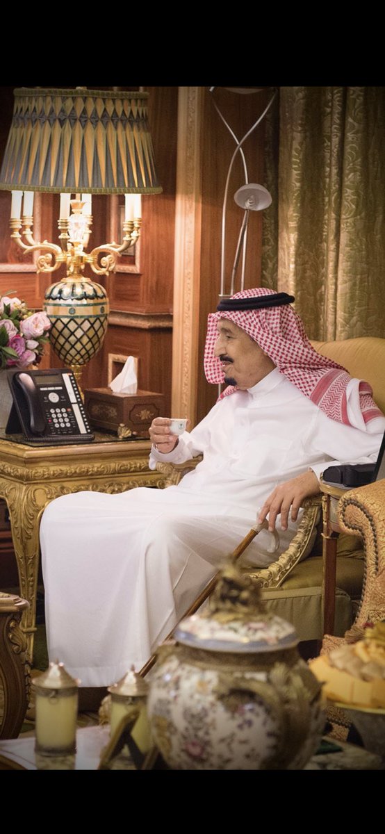 الله يطول عمرك و يحفظك