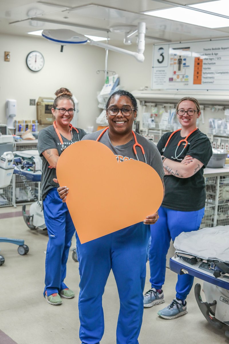 ut_medical's tweet photo. Happy Emergency Nurses Day! Today, we celebrate the extraordinary team of nurses in the UT Medical Center Emergency Department, the region’s only Level I Trauma Center. Their compassion, expertise &amp; teamwork help care for over 80,000 patients each year. https://t.co/kAcMAd1qss https://t.co/sBSYImbIia