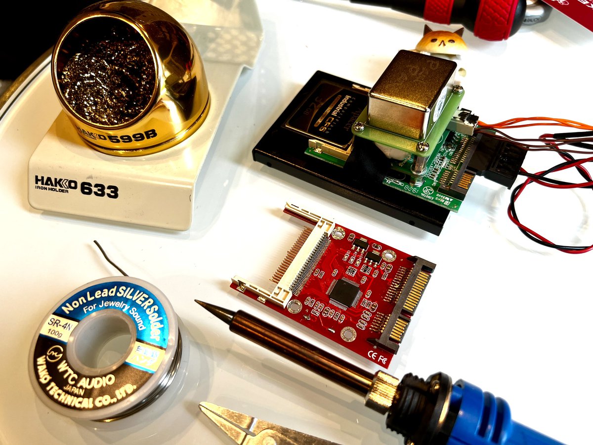 Alex_Audio7's tweet photo. とりあえずCFカード基板互換品を入手してクロックを載せ替えました！無事に起動してしばらくは使えていたものの、またまた動作が不安定に… https://t.co/Yyu9pevjF8