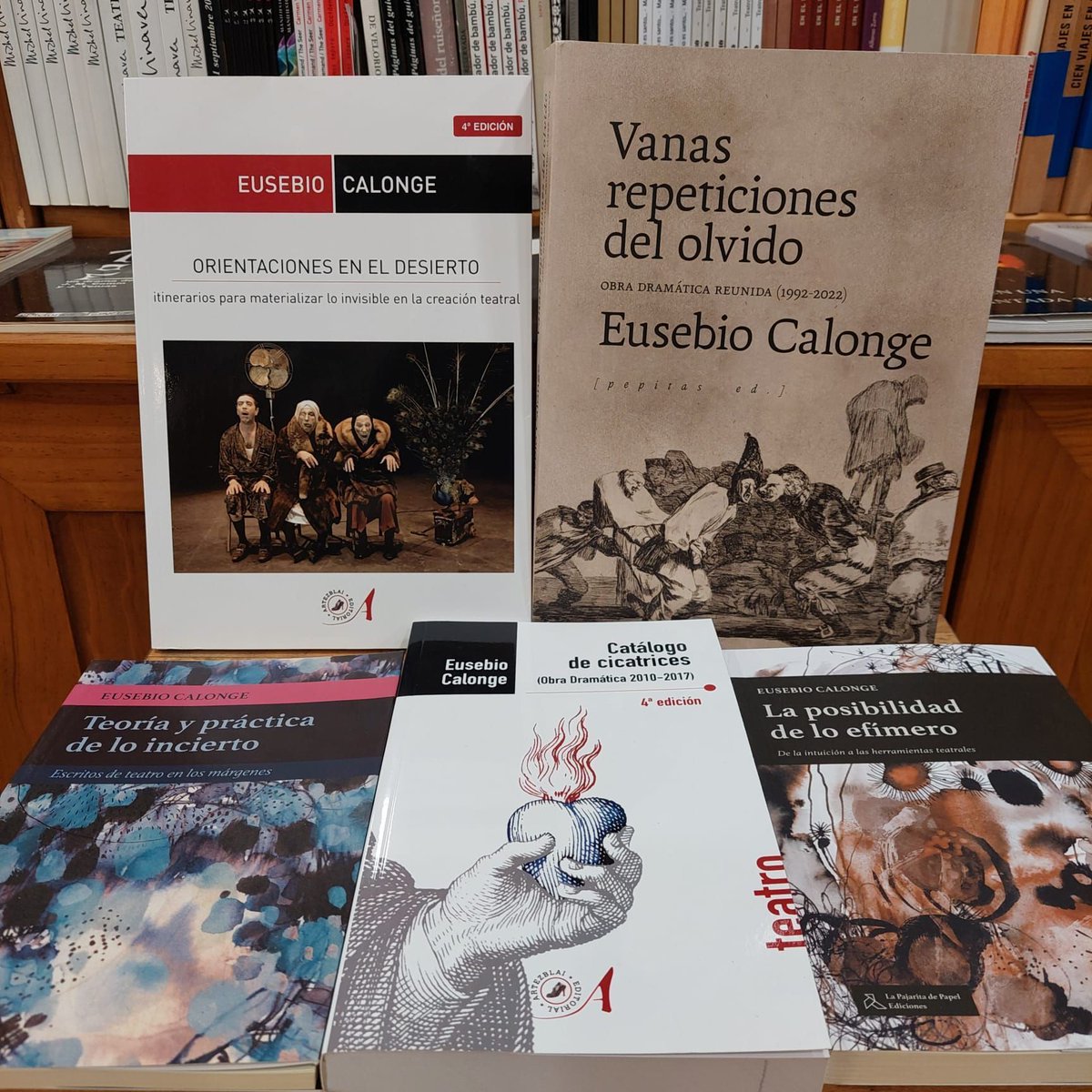 La Zaranda, Medalla de Oro 2024 de la Academia de las Artes Escénicas de España (<a href="/academia_aaee/">Academia de las Artes Escénicas de España</a>). 
¡Enhorabuena desde la Librería Yorick!