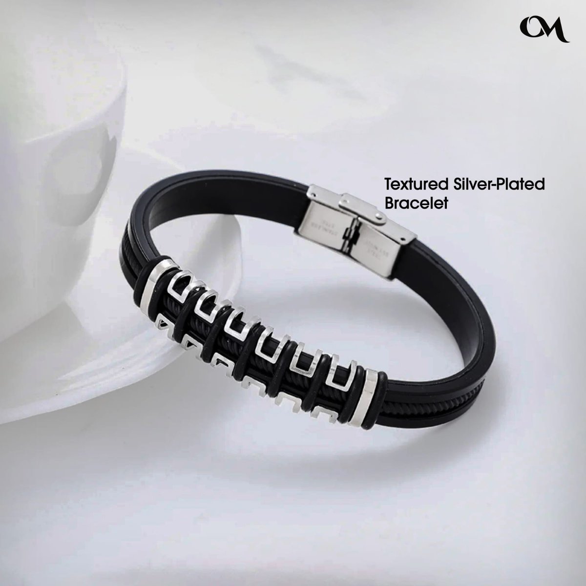 officialoffmint's tweet image. Discover the art of elegance with our stunning jewellery collection. 

Let your shine be undeniable.🛍️

#offmint #clothingbrand #accessories #newarrivals #explore #trendy #mensfashion #viral #bracelet