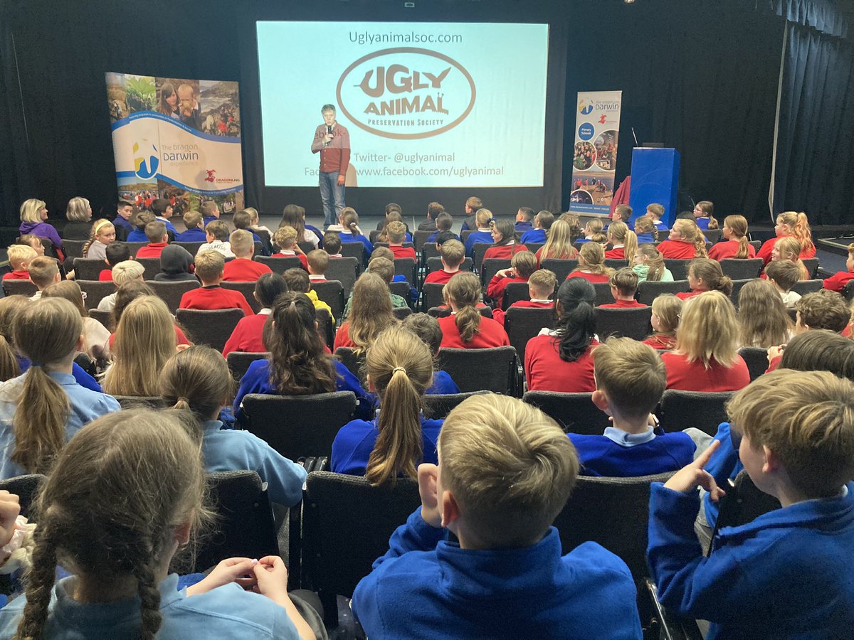 Very excited to welcome <a href="/SimonDWatt/">Simon Watt</a> to the Science Aglow Stage! <a href="/UglyAnimal/">UAPS</a>  <a href="/FentonPrimary/">Fenton Community Primary School</a> <a href="/Tavernspitecp/">Tavernspite CP School/Ysgol Tafarnspite</a> #cleddaureachprimary #STEMeducation #conservation #preservation #raisingawareness #allanimalsmatter