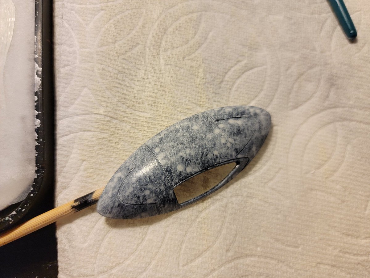 dinny_chin's tweet photo. 2 coats vs 4 coats https://t.co/Xc24oKfF4G