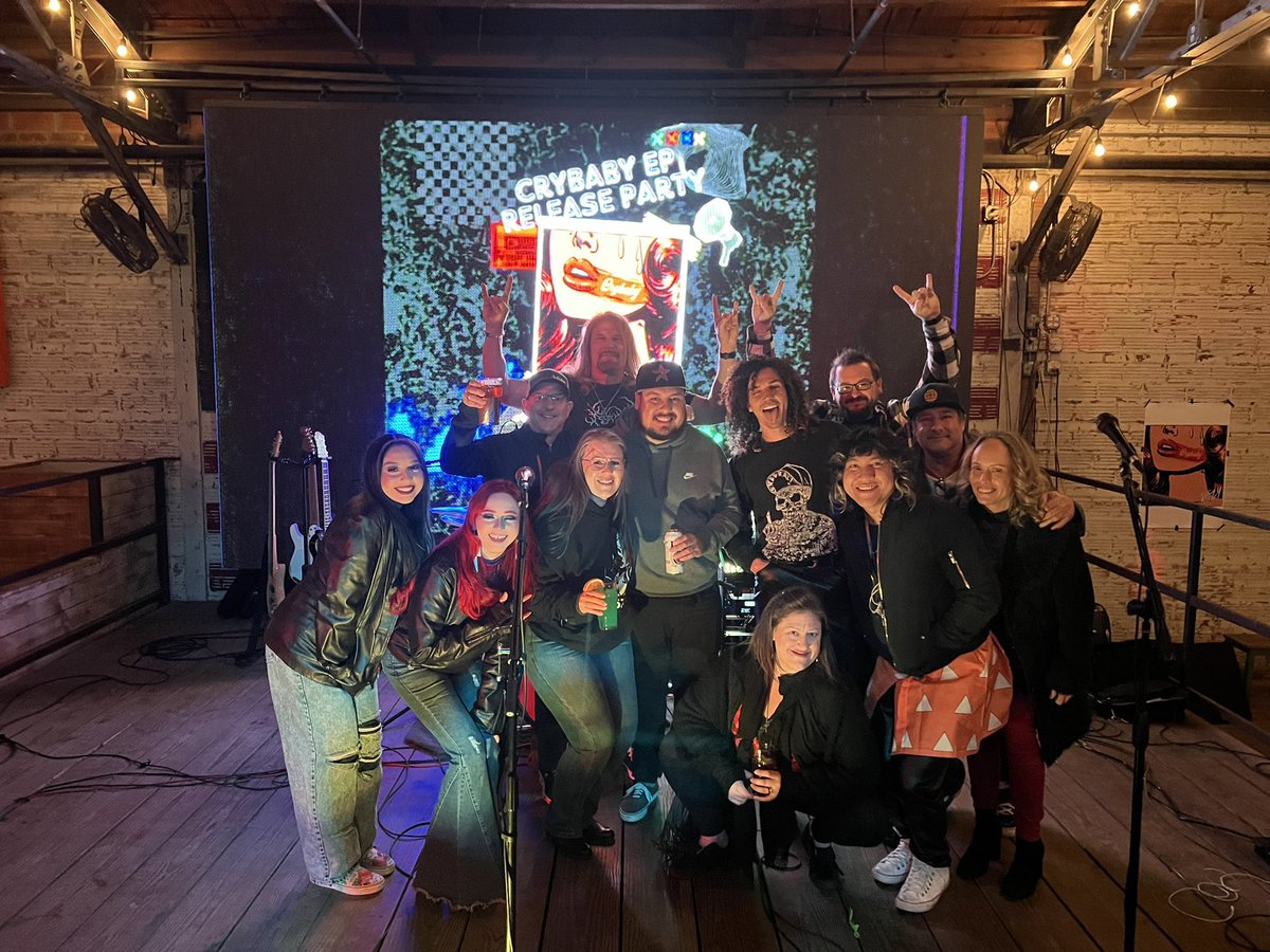 <a href="/AlexMcthunder1/">Alex.O the official Alex #2</a> <a href="/zoflo101/">Zoe Flores</a> <a href="/rodryanshow/">Rod Ryan Show</a> <a href="/TheRozyOfficial/">RōZY Official</a> <a href="/KMundoB/">Raymundo Benavides</a>