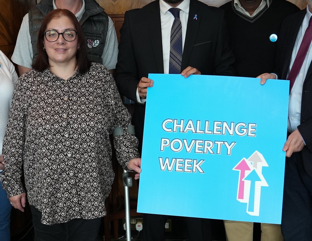PovertyAlliance's tweet photo. "I am one of many who fall into the growing gap between basic income and basic needs. The UK’s welfare system, once designed to provide a safety net, has failed..."

Please share this fantastic #ChallengePoverty Week guest blog from Zahada Safdar.

https://t.co/bNYqAt9osZ https://t.co/zrr4Tbnc5I