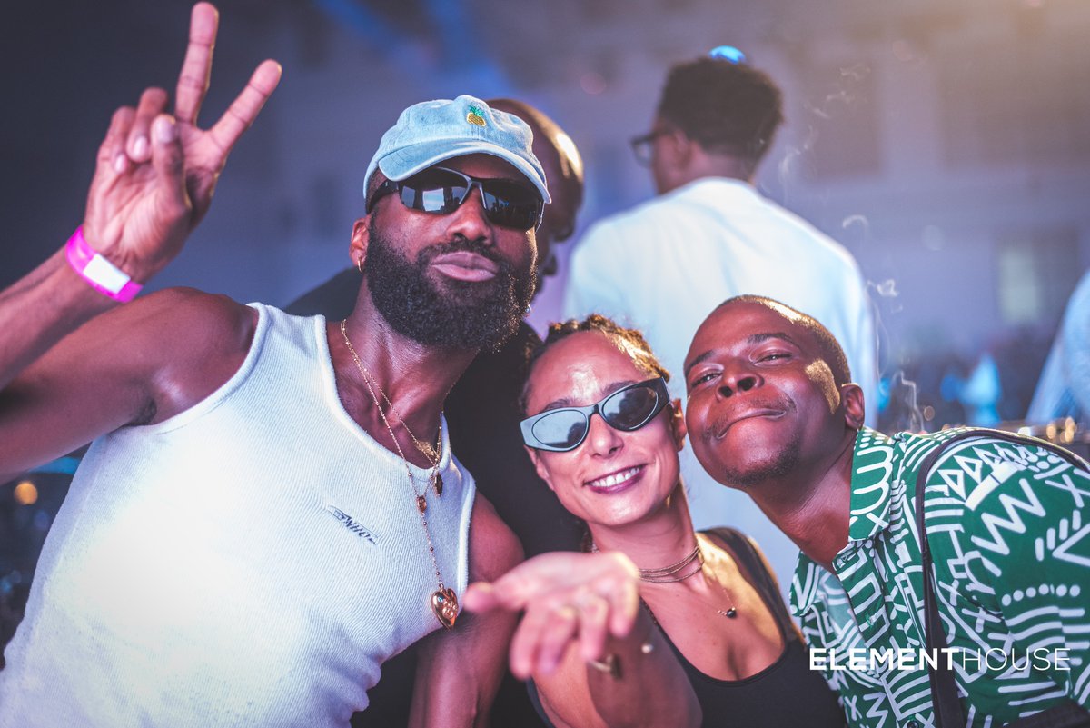 spektrumng's tweet photo. Good music, great people, better memories 🙌🎵❤️🔥
.
For the love of beats. 💓
.
#Housemusic #AfroHouse #DeepHouse #AfroDeep #Nightlife #Clubbing #Concerts #PartyinLagos #Lagos #Nigeria https://t.co/AYvV3gmiIX