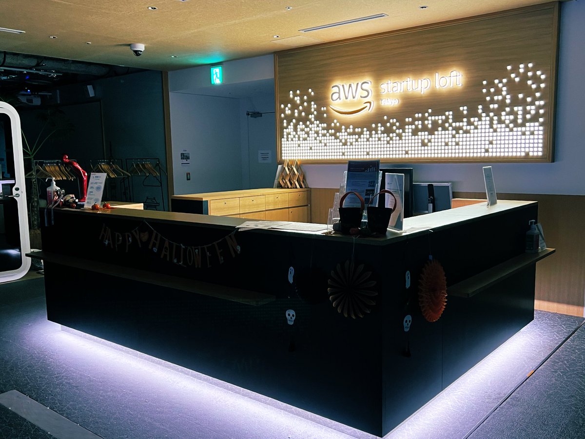 akitsukada's tweet image. 久しぶりに閉店後のショット
#AWSStartupLoft Tokyo