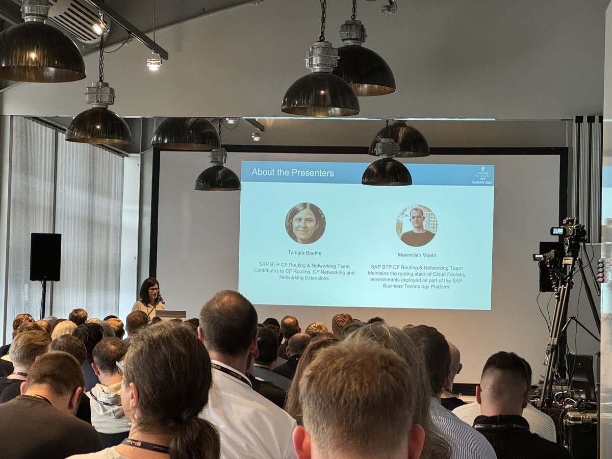tehkuhnz's tweet photo. @cloudfoundry @sklevenz @beyhan @fischerjulian @VMwareTanzu @BenjGa Tamara Boehm , SAP - exploring  per-route  features within CloudFoundry https://t.co/XY8d6JIeSh