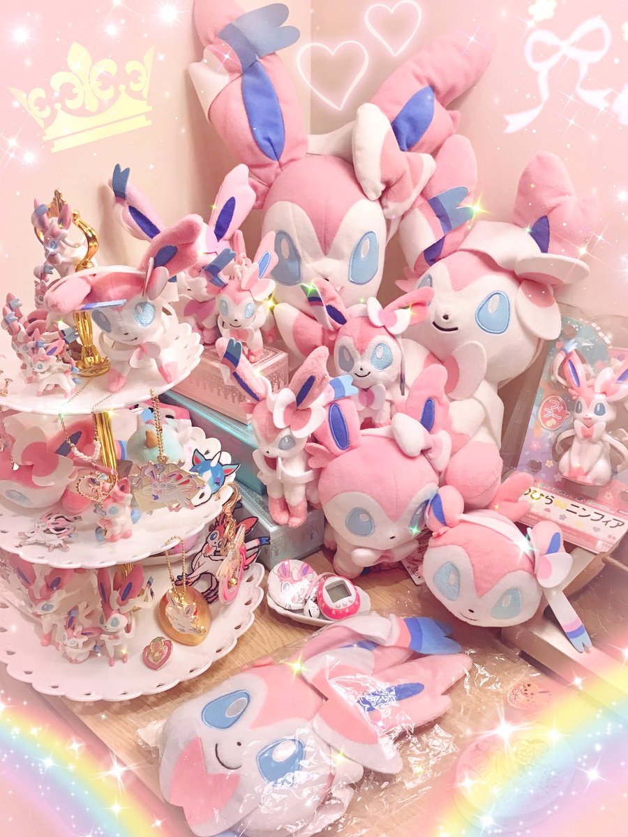 I ought to introduce myself again for the new folks so-

hi! I’m Princess Sol ⚜️ I adore Pokémon (my faves are Sylveon and Lucario!), Precure, and anything sweet and sparkly- you’ll see lots of that in my illustrations and merch collections!!! 🎀🩵

welcome to the atom palace! ✨