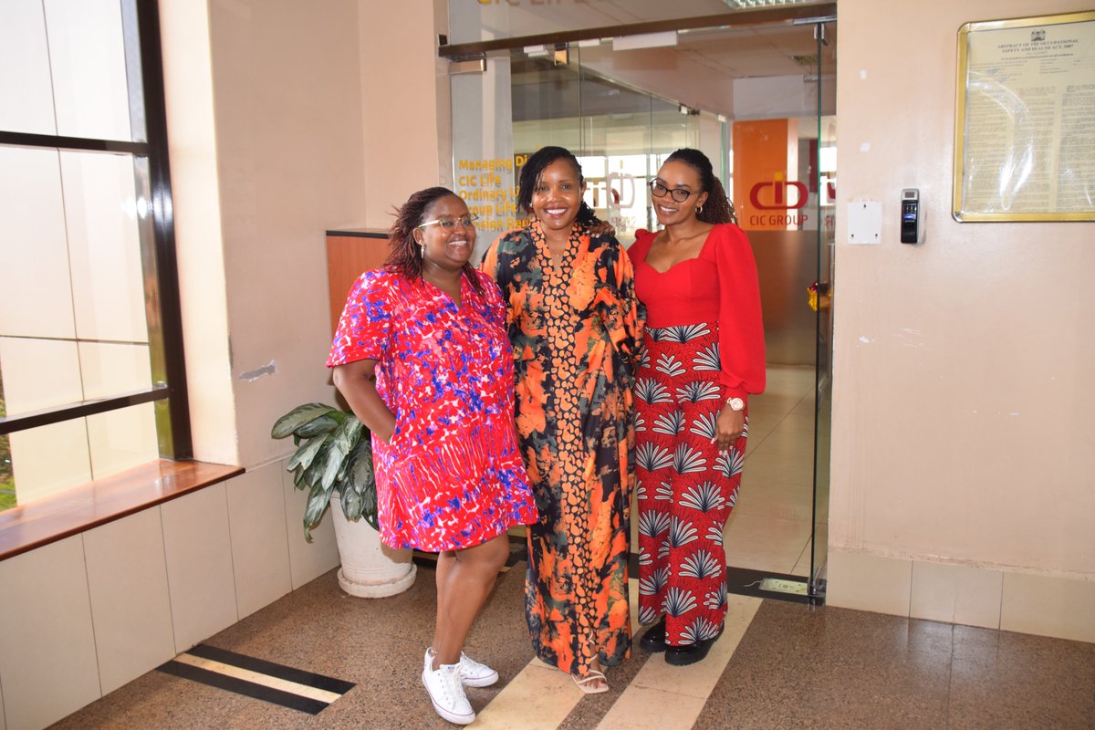 CICGroupPLC's tweet photo. Our staff showed up today in African attire to celebrate the diverse nature of our culture and represent the different customers we serve. Did they pull off the African theme?
Happy Customer Service Week.π
#CXweek2024 #AboveAndBeyond https://t.co/fcaUvR78hV