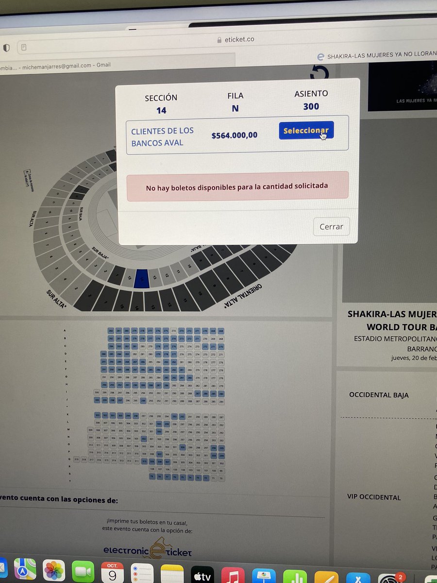 MicheManjarres's tweet photo. No me deja escoger las sillaaasss!!! @eticketCOL #shakira 😭😭 https://t.co/BolPvhPTmL