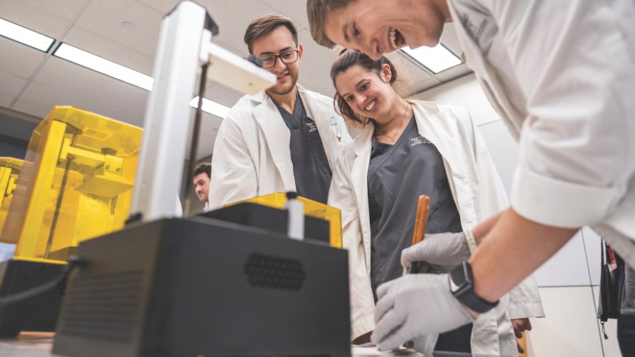OSUhsl's tweet image. Did you know the 3D Printing Lab at the #EdTechIncubator is a first-of-its-kind facility? With 18 resin printers offering 8K resolution and double the build size, innovation is limitless! 🌟 Learn more at eti.osu.edu! 

#DYK #OSUWexMed #OSUHSL #3DPrinting