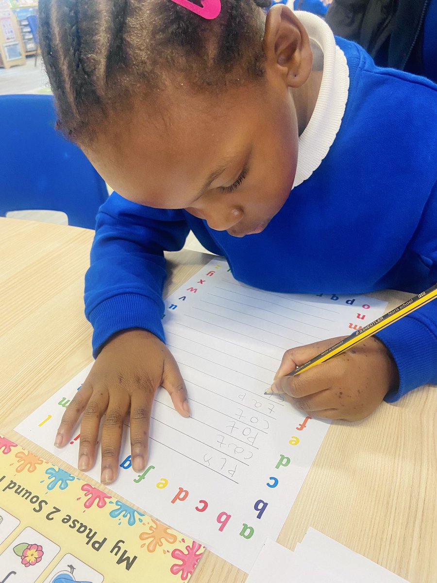 Mrs Craven 💫 tweet media