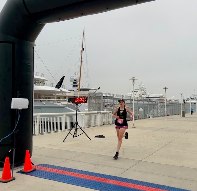 IowaPlasticSurg's tweet image. 🌟 More news from #PSTM2024! 🌟 Dr. Katy Coyne (fellow) &amp;amp; Dr. Shannen Ramey (resident) rocked the Close the Loop 5K for Breast Reconstruction Awareness. Special shoutout to Dr. Ramey for finishing 1st with a pace of 5.55 &amp;amp; time of 18:22.6! 🥇👏 #CloseTheLoop5K #WomenInMedicine