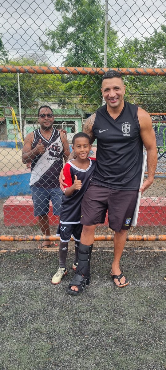 VASQUINHOFV8's tweet photo. Só os melhores do Vasquinho da Prata https://t.co/49Ejs7TPcs