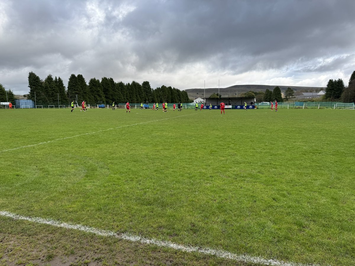 David Evans (@davidevansssc) on Twitter photo Another tough game for <a href="/coleggwent/">Coleg Gwent</a> BGLZ men's football team! Battled back for a 3-3 draw after trailing @CymoeddSport 3-1. Shoutout to keeper Ollie for a clutch last-minute penalty save! Big thanks to <a href="/RTBEbbwValeFC/">RTB Ebbw Vale Football Club</a> for hosting us once again at their Hilltop Stadium. ⚽️👏 Another tough game for <a href="/coleggwent/">Coleg Gwent</a> BGLZ men's football team! Battled back for a 3-3 draw after trailing @CymoeddSport 3-1. Shoutout to keeper Ollie for a clutch last-minute penalty save! Big thanks to <a href="/RTBEbbwValeFC/">RTB Ebbw Vale Football Club</a> for hosting us once again at their Hilltop Stadium. ⚽️👏