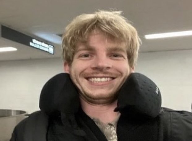 snotttyme's tweet photo. waking up from my coma to announce that im gonna try to get vienna tickets tomorrow without knowing how to get there https://t.co/APw6uuKHb6